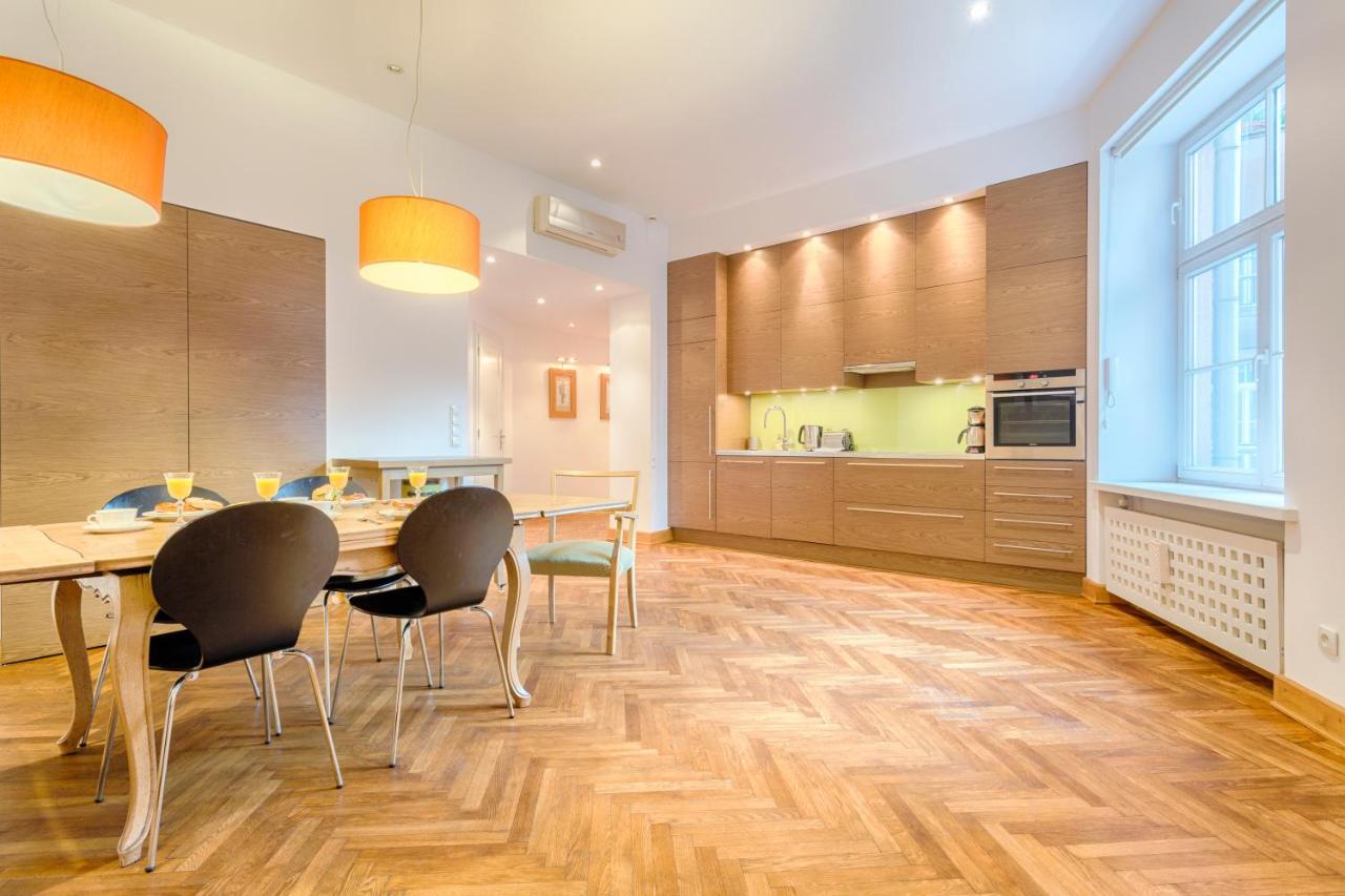Tyzenhauz Apartments Krowoderska Street 크라쿠프 외부 사진