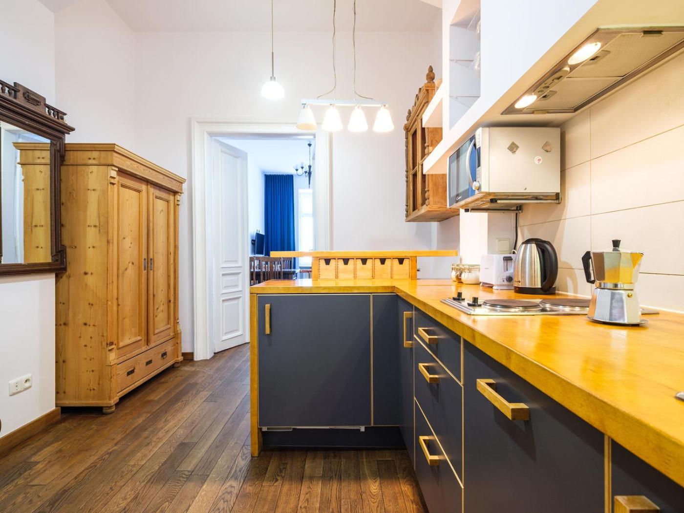 Tyzenhauz Apartments Krowoderska Street 크라쿠프 외부 사진