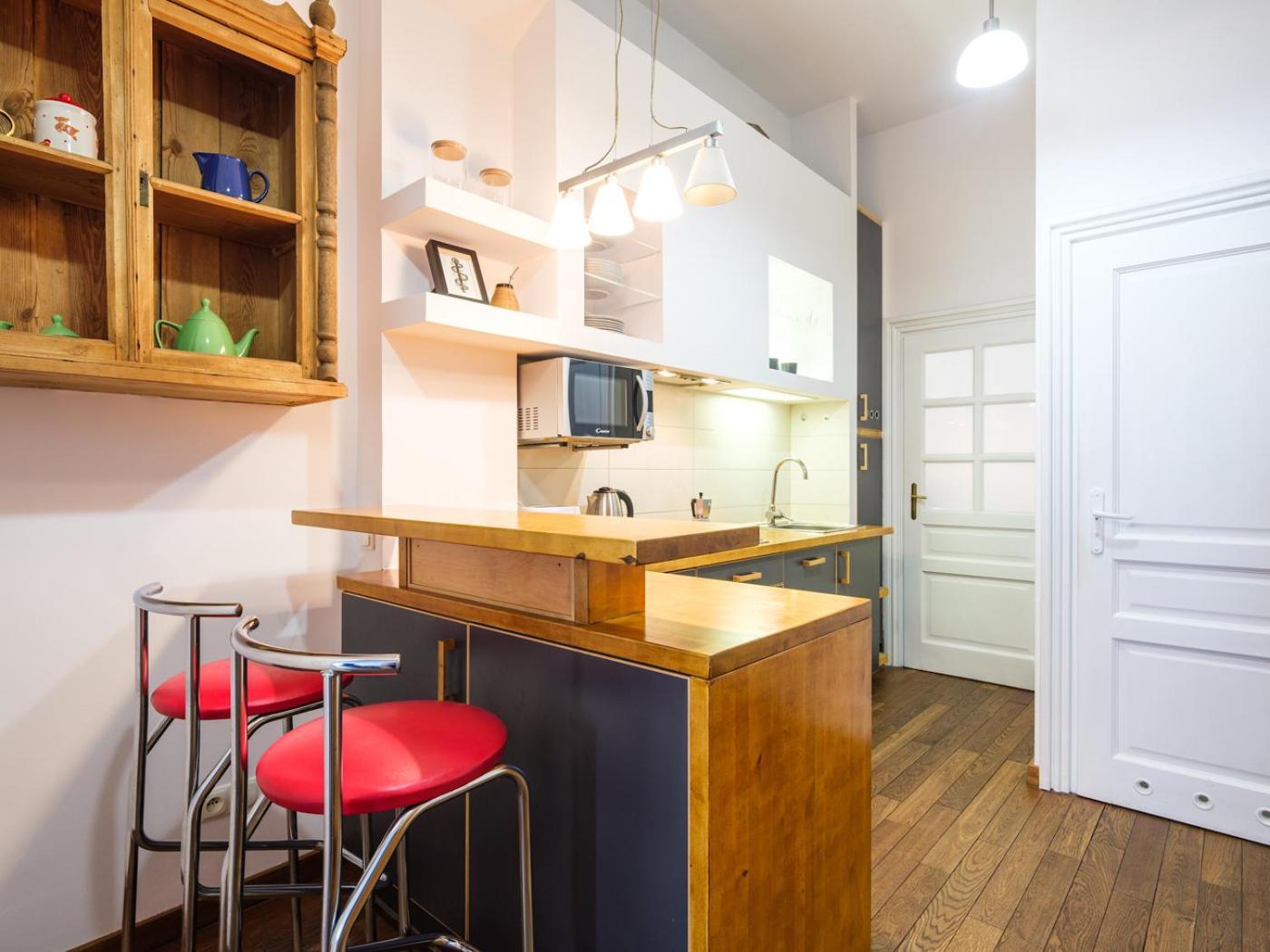 Tyzenhauz Apartments Krowoderska Street 크라쿠프 외부 사진